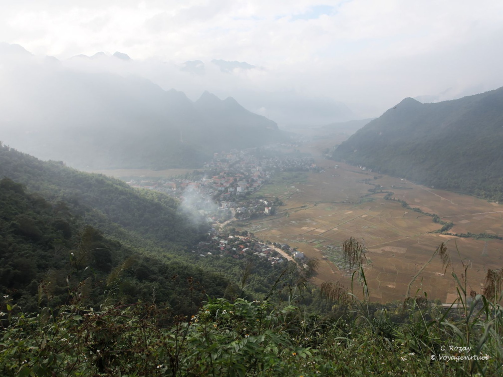 entre mai chau et cuc phuong VNM 11 11 17 2