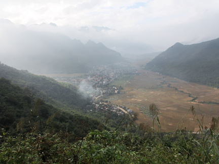 entre mai chau et cuc phuong VNM 11 11 17 2