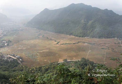 entre mai chau et cuc phuong VNM 11 11 17 5
