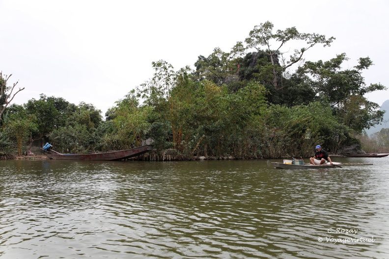 Duc Khe Vietnam, Barque Sur La Yen Duc Khe VNM 7 11 17 4