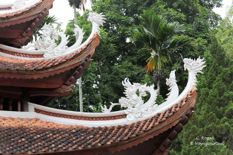 Duc Khe Vietnam, Temple Thien Tru Duc Khe VNM 7 11 17 8