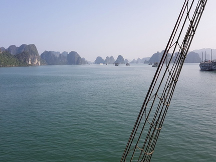 baie de Halong Vietnam 13 11 17 3