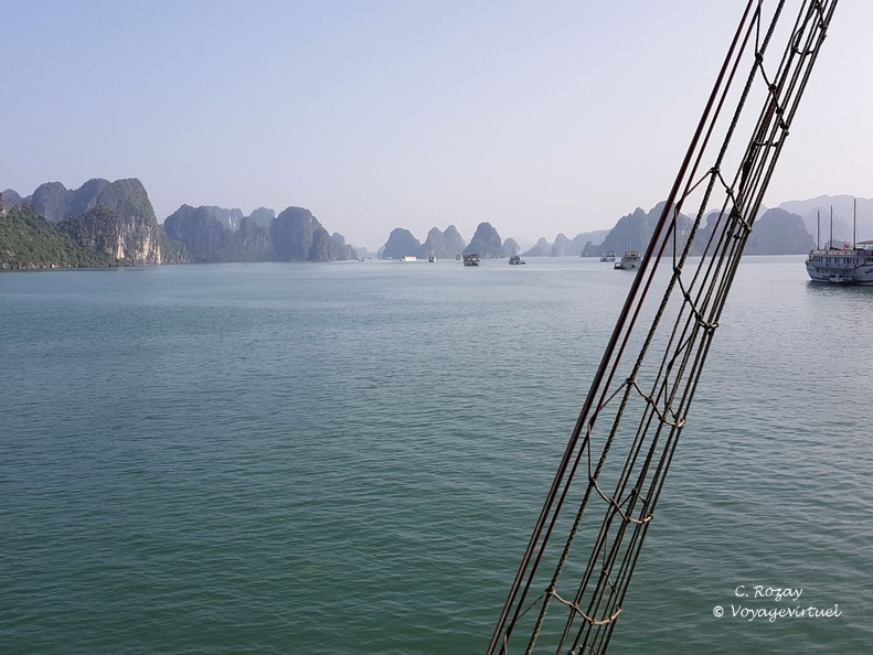 baie de Halong Vietnam 13 11 17 3