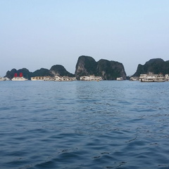 baie de Halong Vietnam 13 11 17 34