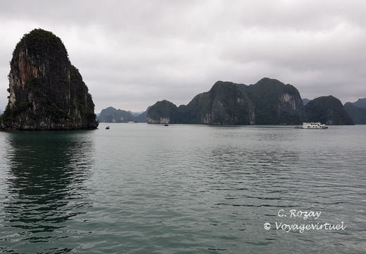 baie de Halong Vietnam 15 11 17 19