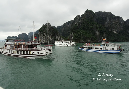 baie de Halong Vietnam 15 11 17 26