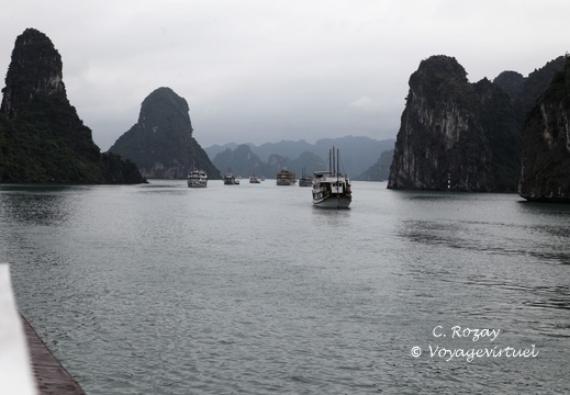 baie de Halong Vietnam 15 11 17 40