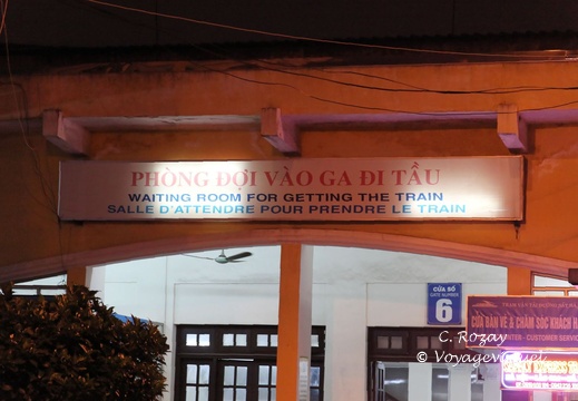 Hanoi gare orient express Vietnam 15 11 17