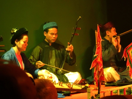 Hanoi marionnettes sur l eau VNM 6 11 17 2