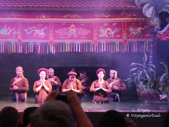 Hanoi marionnettes sur l eau VNM 6 11 17 7