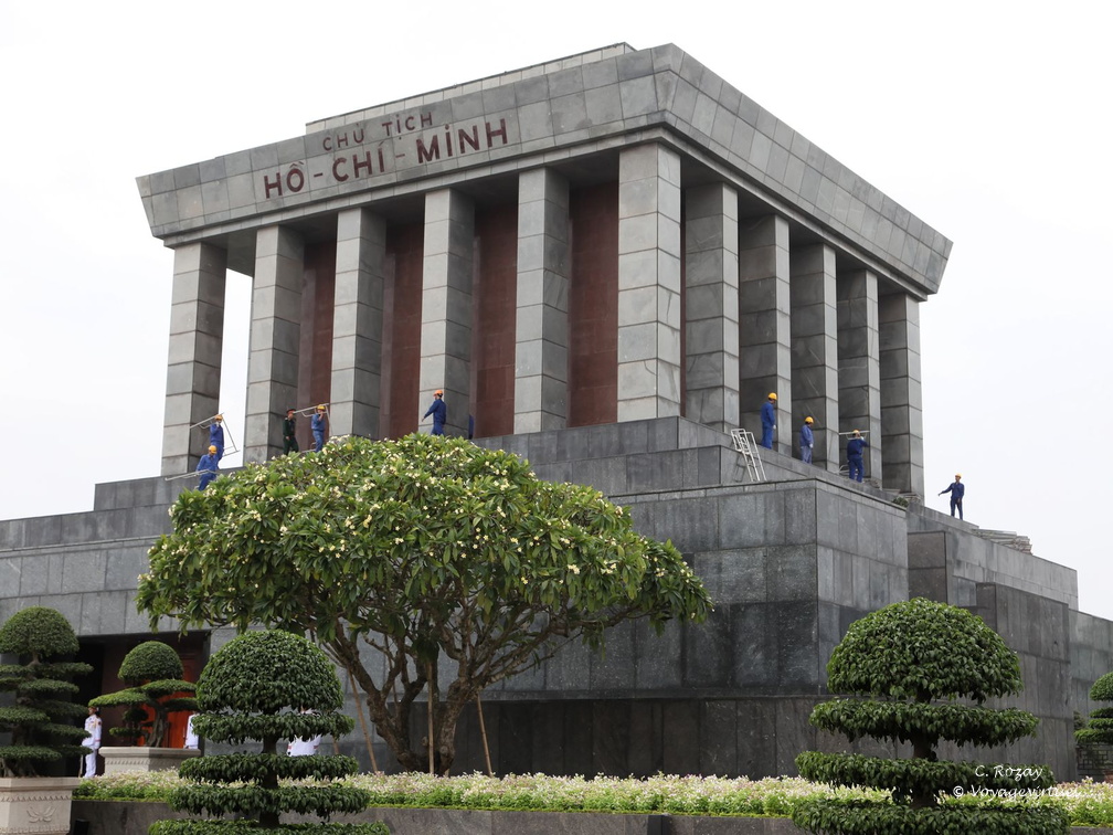 Hanoi mausolee Ho Chi Minh VNM 6 11 17 15