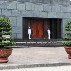 Hanoi mausolee Ho Chi Minh VNM 6 11 17 6