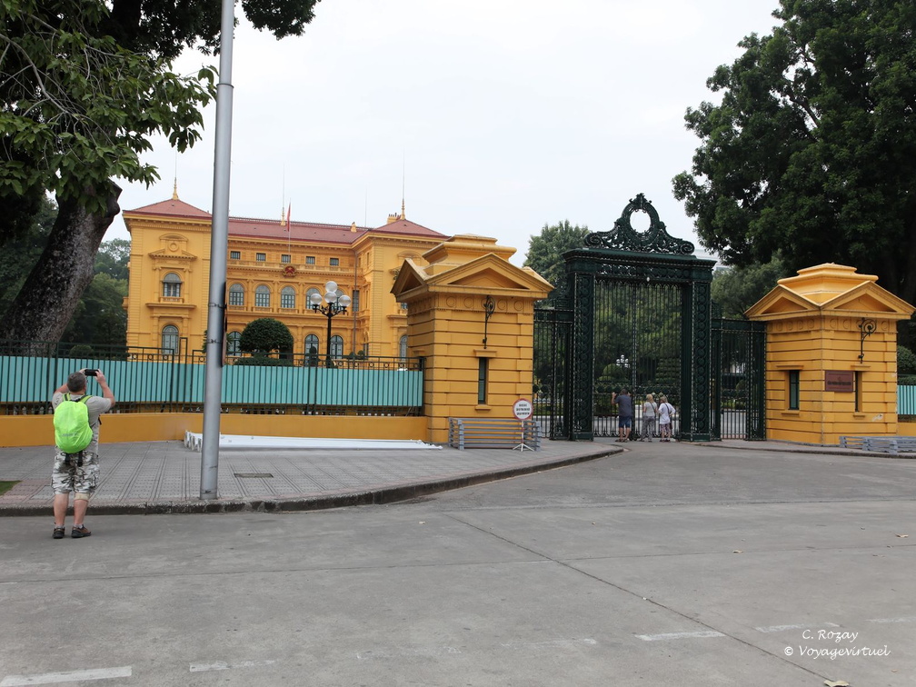 Hanoi palais presidentiel VNM 6 11 17