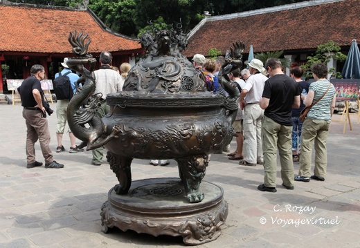 Hanoi temple de la litterature VNM 6 11 17 16