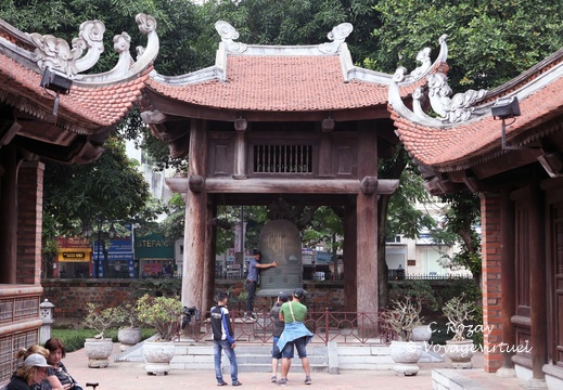 Hanoi temple de la litterature VNM 6 11 17 54