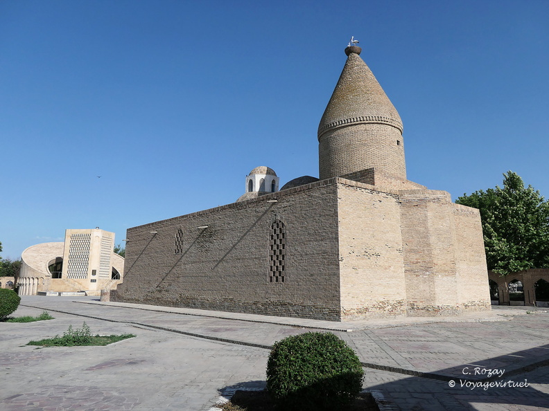 Bukhara Chashma Ayub Mausoleum 211