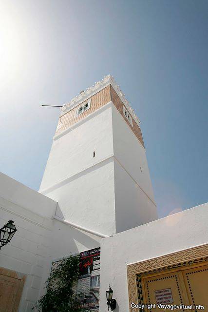 Hammamet, minaret de la Grande Mosquée de la médina - Tunisie