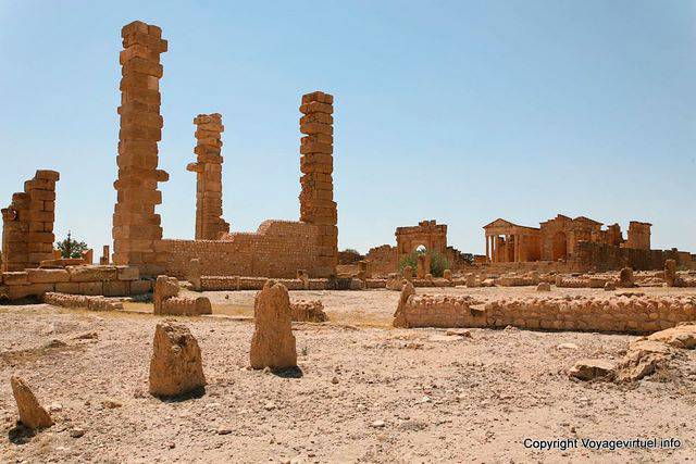 Sbeïtla, panoramique sur le site archéologique depuis l'église Servus - Tunisie