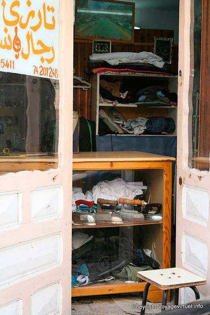 Sfax, tailleur et fers à repasser - Tunisie