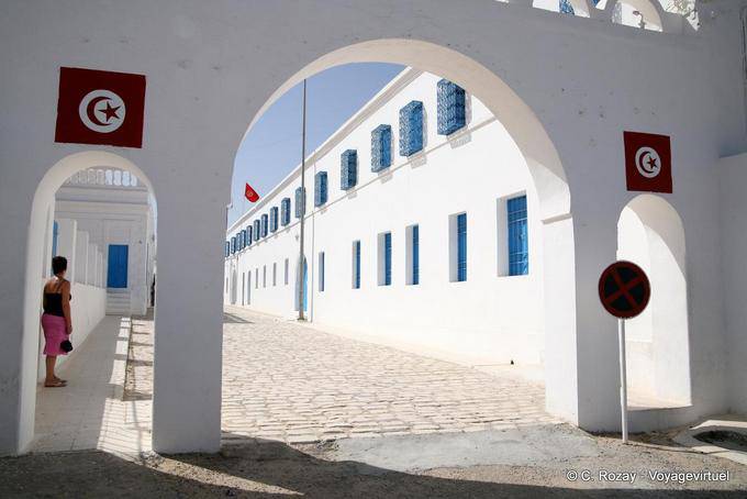 Entrée de la synagogue Ghriba, Djerba - Tunisie