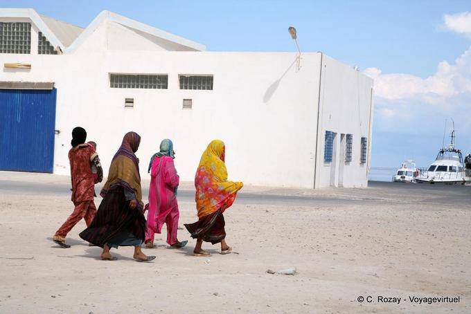 Couleurs de femmes, Djerba, Houmt Souk - Tunisie