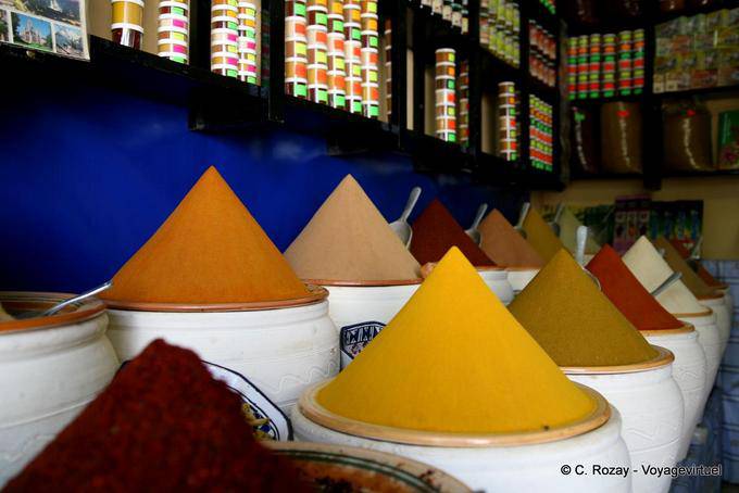 Couleurs d'épices Houmt Souk Marché, Djerba - Tunisie