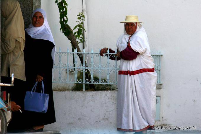 Attente, Houmt Souk - Tunisie