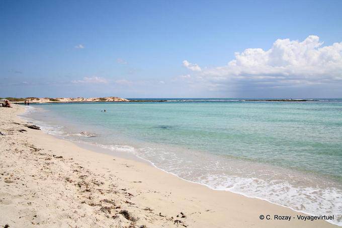 Sable blanc de la plage de la Seguia, Djerba - Tunisie