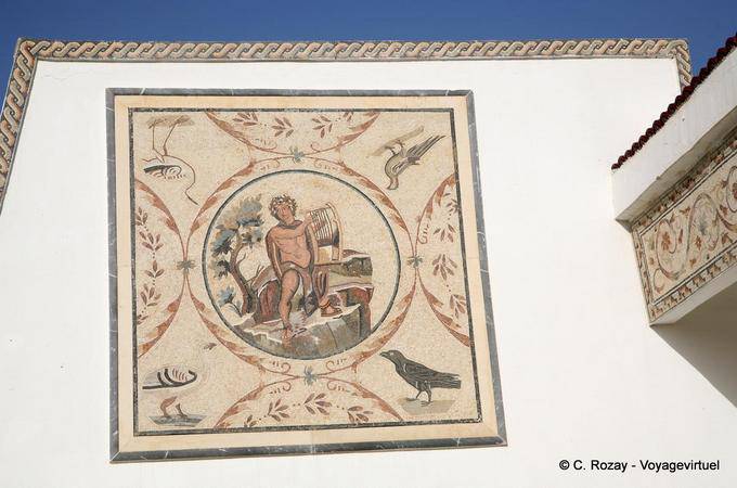 Mosaiques dans la ville, El Jem - Tunisie