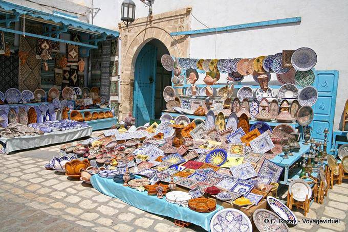 Exposition de faïences, Kairouan - Tunisie