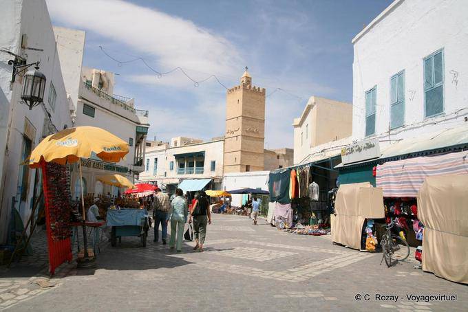 Rue Salah Soussi, Kairouan - Tunisie
