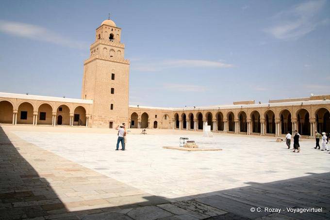 Panorama sur la Mosquée Sidi Oqba, Kairouan - Tunisie