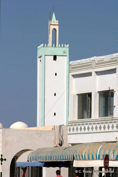 Minaret derrière l'Archipel, Remla, Kerkennah - Tunisie