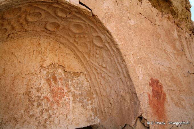 La main rouge, Ksar Douirat - Tunisie