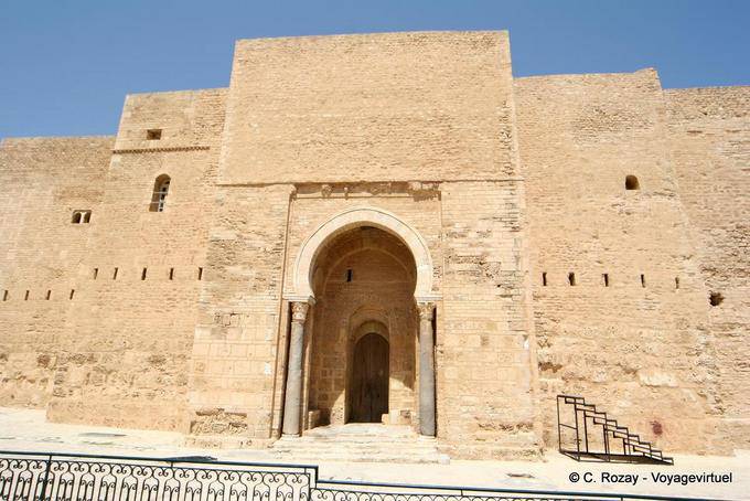 Façade sud du Ribat de Monastir - Tunisie