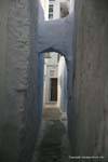 Hammamet, une ruelle étroite de la médina, Tunisie.