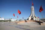 Monument, place de l'hôtel de ville, Tunis, Tunisie.