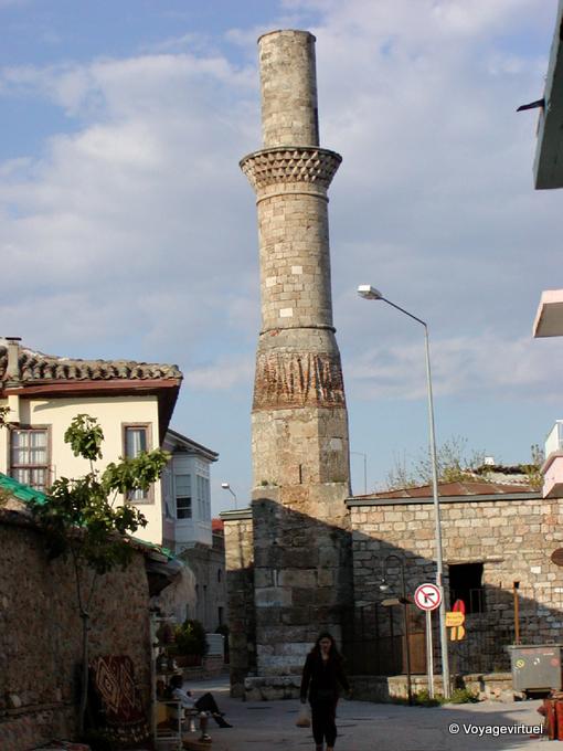 Vieux minaret cassé, Antalya - Turquie