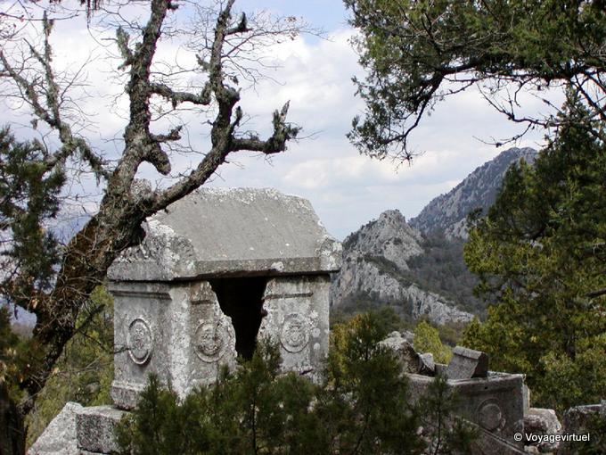 Coffre funéraire dans la cité antique de Termessos - Turquie