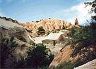 Paysage volcanique miné par l'érosion, Cappadoce, Turquie.