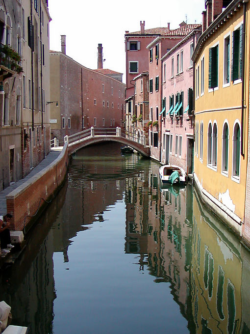 Reflet dans canal, Venise - Italie