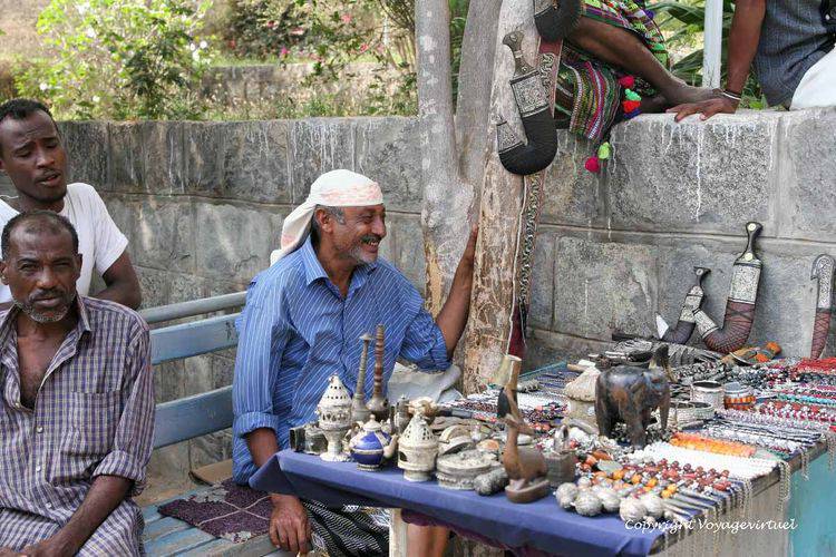 Le marchand de souvenirs
Mots-clés: Aden