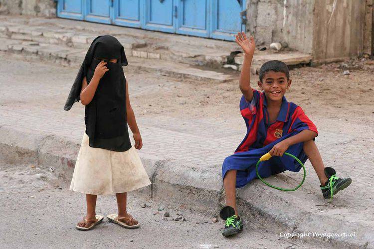Bien le bonjour d'Aden
Mots-clés: Aden