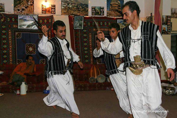 Ronde de la danse Ba'ra
Mots-clés: danse Ba'ra