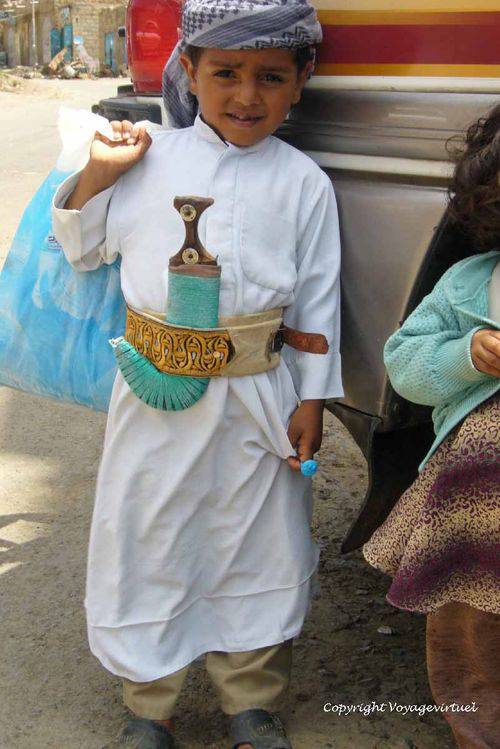 Gamin au Jambaya Manakha
Mots-clés: gamin jambaya Manakha