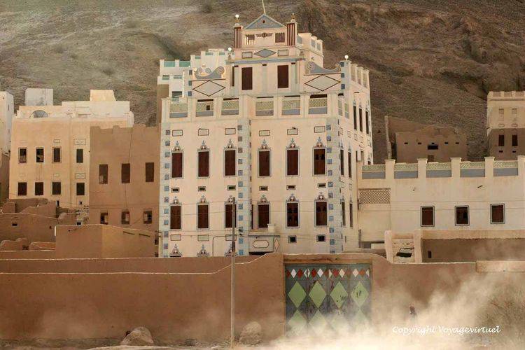 Maison située face à Al-Hajjarayn dans le wadi Dohan
Mots-clés: Al-Hajrayn Al-Hajjarayn wadi-Doan