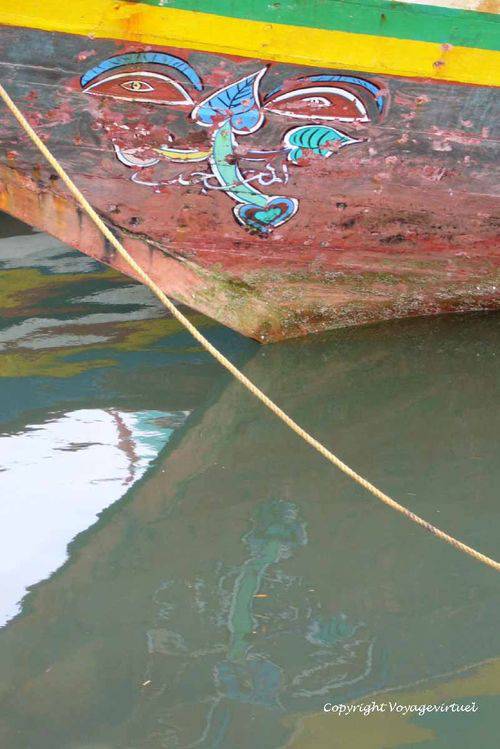 Reflet de boutre
Mots-clés: Al-Hodeidah boutre