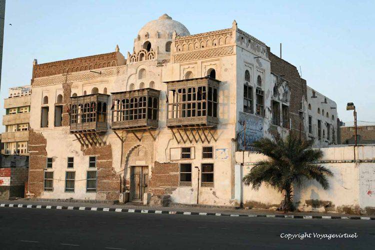 Bâtiment sur le front de mer
Mots-clés: Al-Hodeidah