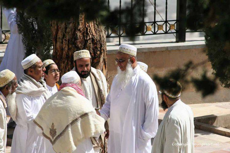 Supériorité ?
Mots-clés: Al-Hoteib