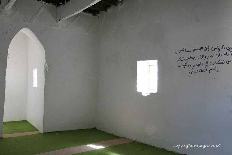 L'intérieur de la mosquée en haut du pain de sucre
Keywords: Al-Hoteib mosquée